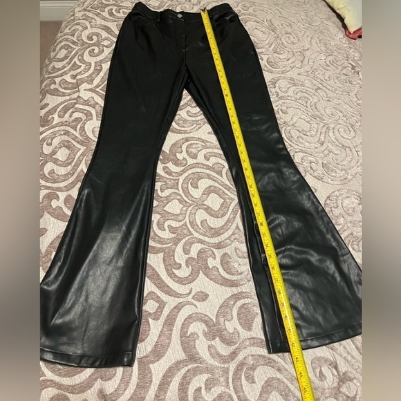 Boohoo Kourtney Kardashian Barker Wide Leg Faux leather Pants Black - Size 6 - Picture 9 of 10